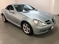 USED 2005 05 MERCEDES-BENZ SLK 1.8 SLK200 KOMPRESSOR 2d 161 BHP * AIRSCARF * CLIMATE * CRUISE * HEATED FRONT SEATS * PARKING SENSORS *