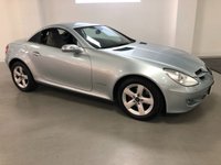 USED 2005 05 MERCEDES-BENZ SLK 1.8 SLK200 KOMPRESSOR 2d 161 BHP * AIRSCARF * CLIMATE * CRUISE * HEATED FRONT SEATS * PARKING SENSORS *
