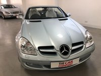 USED 2005 05 MERCEDES-BENZ SLK 1.8 SLK200 KOMPRESSOR 2d 161 BHP * AIRSCARF * CLIMATE * CRUISE * HEATED FRONT SEATS * PARKING SENSORS *