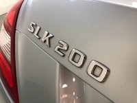 USED 2005 05 MERCEDES-BENZ SLK 1.8 SLK200 KOMPRESSOR 2d 161 BHP * AIRSCARF * CLIMATE * CRUISE * HEATED FRONT SEATS * PARKING SENSORS *
