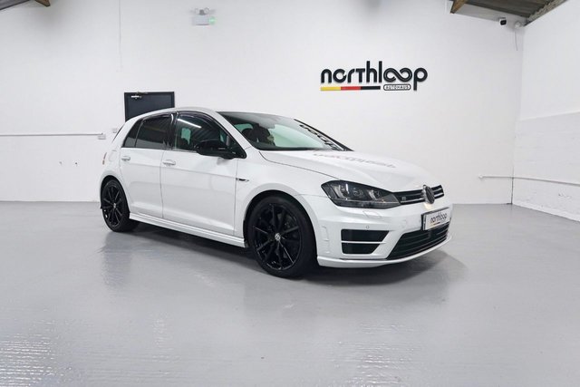 2015 Y Volkswagen Golf 2.0 R DSG 5d 298 BHP