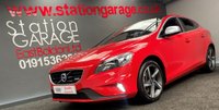 USED 2013 V VOLVO V40 2.0 D3 R-DESIGN 5d 148 BHP PANROOF & LEATHER