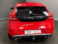 USED 2013 V VOLVO V40 2.0 D3 R-DESIGN 5d 148 BHP PANROOF & LEATHER