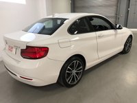 USED 2017 67 BMW 2 SERIES 2.0 218D SPORT 2d 148 BHP * NAVIGATION  SYSTEM *  MOT NOV * 2 KEYS * PARKING SENSORS * BLUETOOTH * AIR CONDITONING * DAB RADIO *