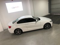 USED 2017 67 BMW 2 SERIES 2.0 218D SPORT 2d 148 BHP * NAVIGATION  SYSTEM *  MOT NOV * 2 KEYS * PARKING SENSORS * BLUETOOTH * AIR CONDITONING * DAB RADIO *