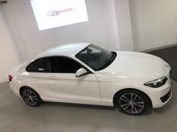 USED 2017 67 BMW 2 SERIES 2.0 218D SPORT 2d 148 BHP * NAVIGATION  SYSTEM *  MOT NOV * 2 KEYS * PARKING SENSORS * BLUETOOTH * AIR CONDITONING * DAB RADIO *