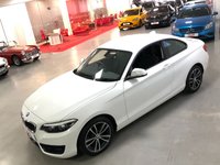 USED 2017 67 BMW 2 SERIES 2.0 218D SPORT 2d 148 BHP * NAVIGATION  SYSTEM *  MOT NOV * 2 KEYS * PARKING SENSORS * BLUETOOTH * AIR CONDITONING * DAB RADIO *
