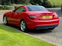 USED 2015 15 MERCEDES-BENZ SLK 2.1 SLK250 CDI BLUEEFFICIENCY AMG SPORT 2d 204 BHP AMG NAV Heated Air Scarf