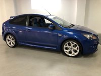 USED 2011 11 FORD FOCUS 2.5 ST-2 3d 223 BHP * PRIVACY * AIR CON * MOT OCT * 2 KEYS * PARKING SENSORS * 18 INCH ALLOY WHEELS * 8 SERVICES *