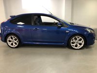 USED 2011 11 FORD FOCUS 2.5 ST-2 3d 223 BHP * PRIVACY * AIR CON * MOT OCT * 2 KEYS * PARKING SENSORS * 18 INCH ALLOY WHEELS * 8 SERVICES *