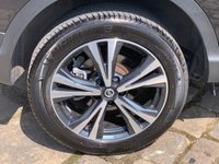 USED 2020 20 NISSAN QASHQAI 1.3 DIG-T N-CONNECTA DCT 5d 158 BHP QASHQIA N-CONNECTA - DIG-T - DCT/AUTOMATIC - 1 OWNER FROM NEW - 6,239 MILES ONLY - SAT NAV - PANORAMIC GLASS ROOF