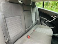 USED 2010 60 VAUXHALL INSIGNIA 1.8 SRI 5d 138 BHP 