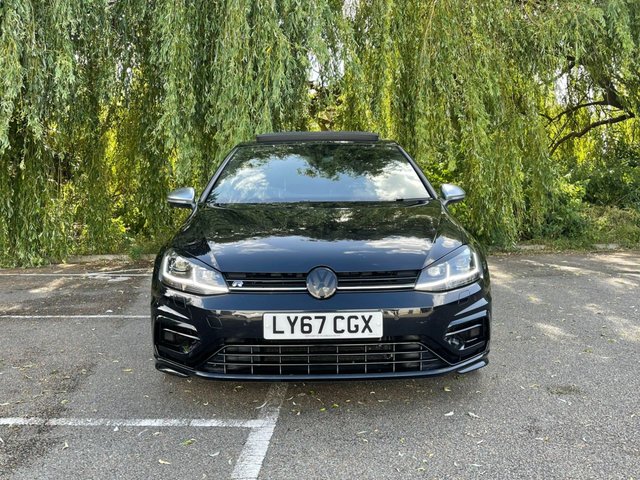 View our VOLKSWAGEN GOLF