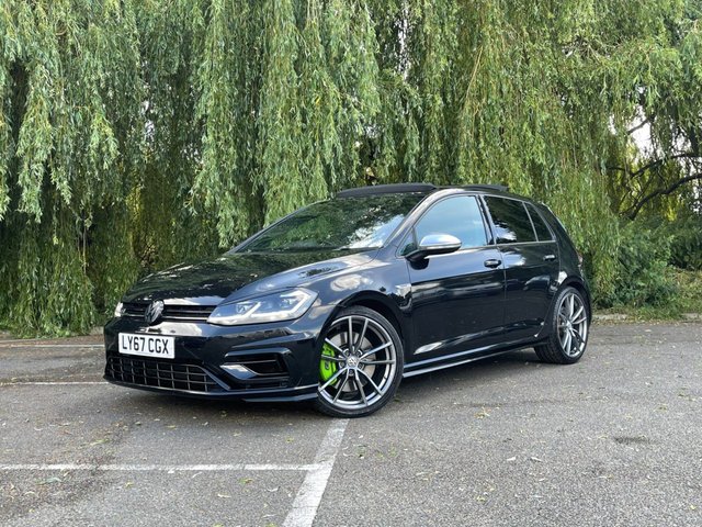 View our VOLKSWAGEN GOLF