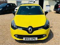 USED 2013 13 RENAULT CLIO 1.1 DYNAMIQUE MEDIANAV 5d 75 BHP Stunning, Bright Yellow with a Full Renault History