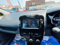 USED 2013 13 RENAULT CLIO 1.1 DYNAMIQUE MEDIANAV 5d 75 BHP Stunning, Bright Yellow with a Full Renault History
