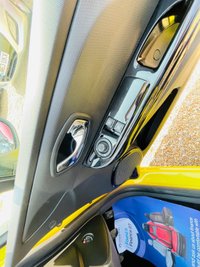 USED 2013 13 RENAULT CLIO 1.1 DYNAMIQUE MEDIANAV 5d 75 BHP Stunning, Bright Yellow with a Full Renault History
