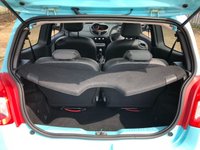 USED 2012 12 RENAULT TWINGO 1.1 DYNAMIQUE 3d 75 BHP Great Colour + Bluetooth & Air Conditioning