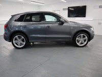 USED 2013 13 AUDI Q5 2.0 TFSI QUATTRO S LINE PLUS 5d 222 BHP WTH THE FACTORY EXTRAS  IN GREY THIS AUDI Q5 NEEDS TO BE SEEN.ITS STUNNING