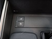 USED 2018 18 LEXUS IS 2.5 300H ADVANCE 4d 179 BHP IN THE WHITE MICA PAINT FINISH THIS LEXUS IS STUNNING.
