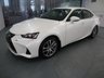 USED 2018 18 LEXUS IS 2.5 300H ADVANCE 4d 179 BHP IN THE WHITE MICA PAINT FINISH THIS LEXUS IS STUNNING.