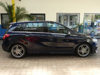 USED 2017 67 MERCEDES-BENZ B-CLASS 2.1 B 200 D AMG LINE PREMIUM 5d 134 BHP SAT NAV PART LEATHER INTERIOR