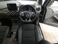 USED 2017 67 MERCEDES-BENZ B-CLASS 2.1 B 200 D AMG LINE PREMIUM 5d 134 BHP SAT NAV PART LEATHER INTERIOR