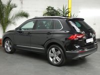 USED 2018 18 VOLKSWAGEN TIGUAN 2.0 SEL TDI BLUEMOTION TECHNOLOGY DSG 5d 148 BHP SAT NAV SUNROOF HEATED SEATS