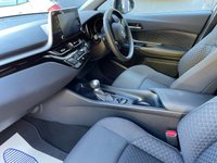 USED 2021 21 TOYOTA CHR 1.8 ICON 5d 121 BHP - 1.8L Hybrid, Registered March 2021, 1600 Miles, Balance of Toyota Warranty, Touch Screen Media Centre, Cruise control, Wifi, Bluetooth, Air Con