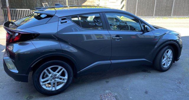 2021 21 Toyota Chr 1.8 ICON 5d 121 BHP