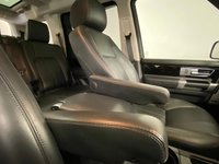 USED 2013 63 LAND ROVER DISCOVERY 4 3.0 SDV6 HSE LUXURY 5d 255 BHP Truily outstanding Dicovery 4 SDV6 HSE LUXURY 7 Seater, Spectacular Fuji white, full black ebony windsor premium leather, rear media package factory fitted 2 sceens, privacy glass, heated rear seats, free uk delivery 12 months mot "no advisories " New cam belt fitted for delivery, 2 keys,
