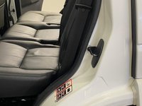 USED 2013 63 LAND ROVER DISCOVERY 4 3.0 SDV6 HSE LUXURY 5d 255 BHP Truily outstanding Dicovery 4 SDV6 HSE LUXURY 7 Seater, Spectacular Fuji white, full black ebony windsor premium leather, rear media package factory fitted 2 sceens, privacy glass, heated rear seats, free uk delivery 12 months mot "no advisories " New cam belt fitted for delivery, 2 keys,