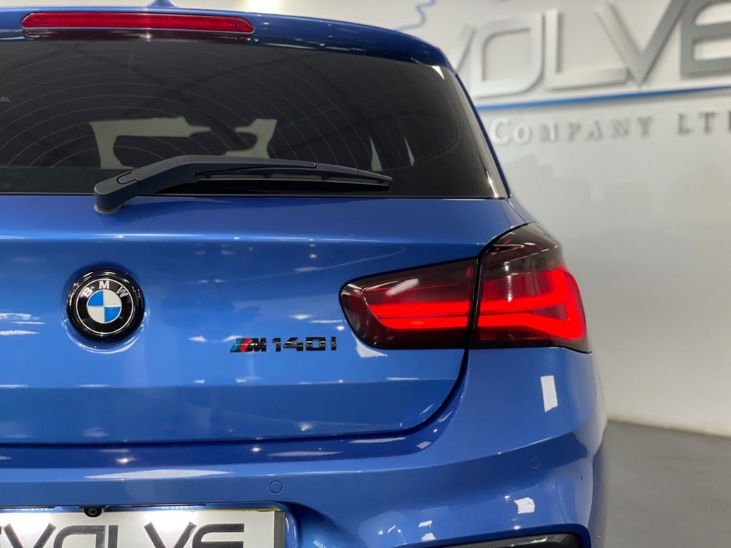 17 Bmw 1 Series M140i 22 995