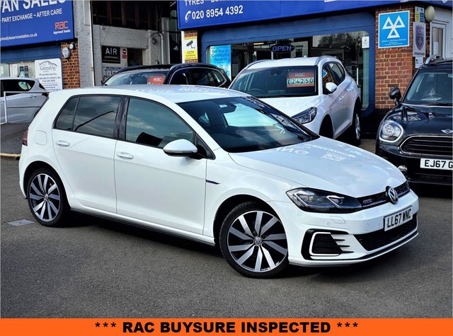 View our VOLKSWAGEN GOLF