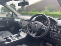 USED 2013 63 VOLKSWAGEN TOUAREG 3.0 V6 R-LINE TDI BLUEMOTION TECHNOLOGY 5d 242 BHP 
