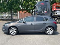 USED 2015 65 VAUXHALL ASTRA 1.4 DESIGN 5d 100 BHP 