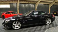 USED 2015 64 MERCEDES-BENZ SL 3.0 SL400 AMG SPORT 2d 329 BHP Beautiful Roof Down Luxury