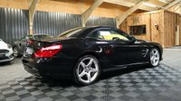 USED 2015 64 MERCEDES-BENZ SL 3.0 SL400 AMG SPORT 2d 329 BHP Beautiful Roof Down Luxury
