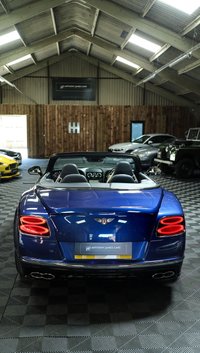 USED 2017 66 BENTLEY CONTINENTAL 4.0 GT V8 S MDS 2d 521 BHP Stunning Colour Combo, FBSH