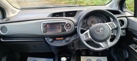 USED 2014 14 TOYOTA YARIS 1.3 VVT-I ICON PLUS 5d 99 BHP 1 Year MOT