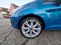 USED 2014 64 FORD FIESTA 1.0 TITANIUM 3d 100 BHP FORD FIESTA 1.0 TITANIUM 3d 100 BHP