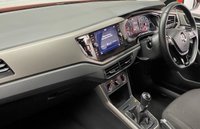 USED 2018 18 VOLKSWAGEN POLO 1.0 SE TSI 5d 94 BHP FULL VW HIST WITH TOUCH MEDIA