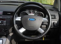 USED 2009 58 FORD C-MAX 2.0 ZETEC 5d 145 BHP www.suffolkcarcentre.co.uk - Located at Ilketshall