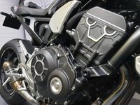USED 2020 69 HONDA CB1000R + PLUS MODEL A-K, ABS GREAT SPEC WITH PRO-RACE EXHAUST