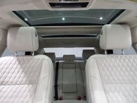 USED 2018 18 JAGUAR XJ 3.0 D V6 (300 PS) PORTFOLIO AUTO (S/S) 4DR + NAV + PANORAMIC ROOF + E/M/HEAT/COOL/MASSAGE QUILTED LEATHERS + KEYLESS + CRUISE + M/MEDIA + SOFT CLOSE + E/BLIND + BLIND SPOT + LEDS + 360 CAMERA + 360 PARK + E/BOOT + 20 S PANROOF+20 S+LEDS+360 CAM+MASSAGE LEATHER+NAV+CRUISE