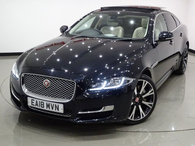 2018 18 Jaguar Xj 3.0 D V6 (300 PS) PORTFOLIO AUTO (S/S) 4DR + NAV + PANORAMIC ROOF + E/M/HEAT/COOL/MASSAGE QUILTED LEATHERS + KEYLESS + CRUISE + M/MEDIA + SOFT CLOSE + E/BLIND + BLIND SPOT + LEDS + 360 CAMERA + 360 PARK + E/BOOT + 20 S
