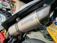 USED 2013 13 YAMAHA R1 BIG BANG, AKRAPOVIC EXHAUSTS WITH AKRAPOVIC EXHAUSTS