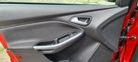 USED 2012 62 FORD FOCUS 1.0 TITANIUM 5d 124 BHP FORD FOCUS 1.0 TITANIUM 5d 124 BHP