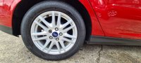 USED 2012 62 FORD FOCUS 1.0 TITANIUM 5d 124 BHP FORD FOCUS 1.0 TITANIUM 5d 124 BHP