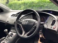 USED 2010 59 HONDA CIVIC 1.8 I-VTEC ES 5d 138 BHP 